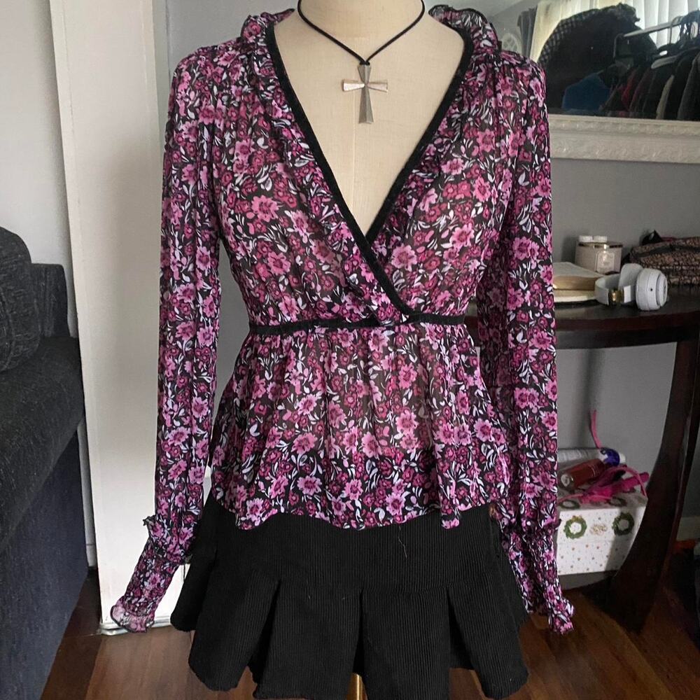 Y2k ruffled blouse size sm